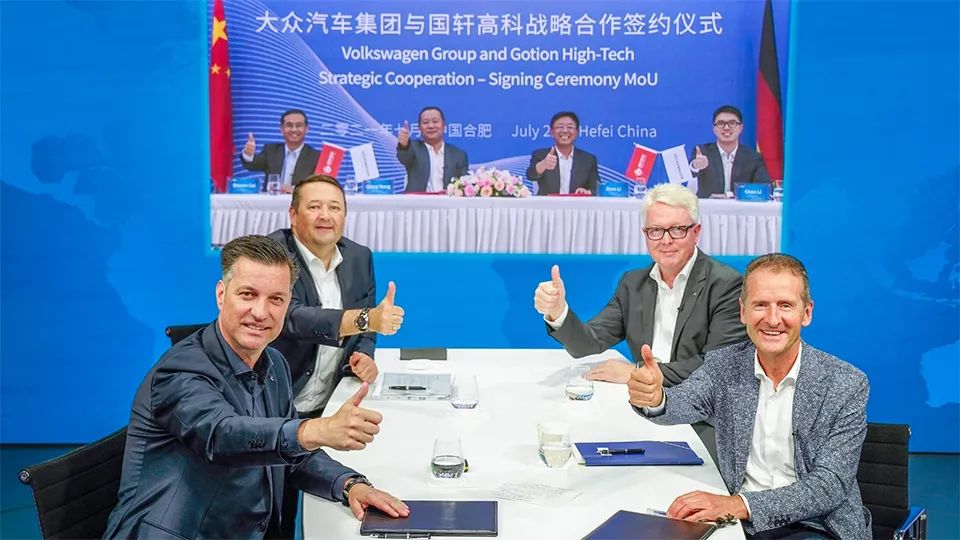 35岁失业危机，这次源自动力电池产能过剩